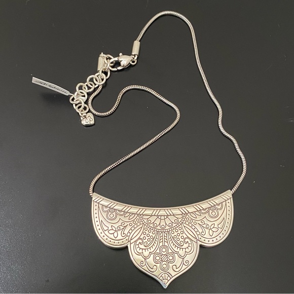 Retired BRIGHTON Casablanca Palace Reversible Silvertone Short Collar Necklace - Picture 5 of 15